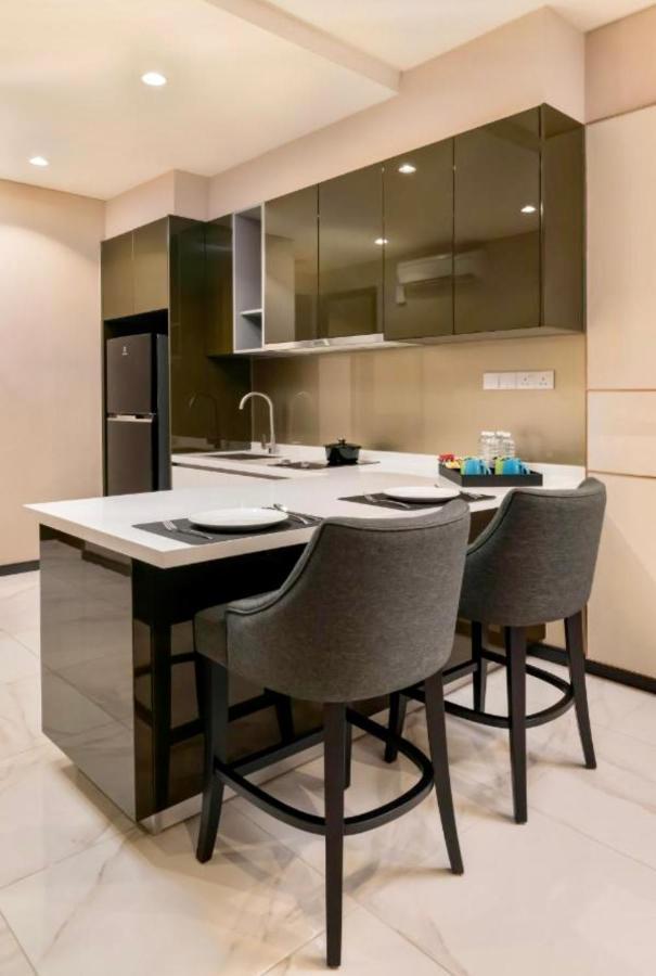Grand Millennium Suite At Opus Residence Куала-Лумпур Экстерьер фото
