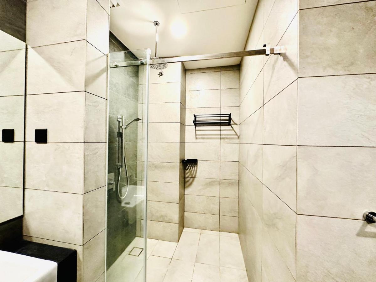 Grand Millennium Suite At Opus Residence Куала-Лумпур Экстерьер фото